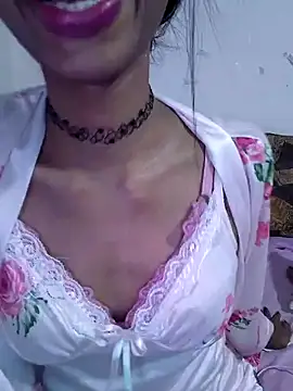 BunnyBloom25 online show from 11/03/25, 06:53