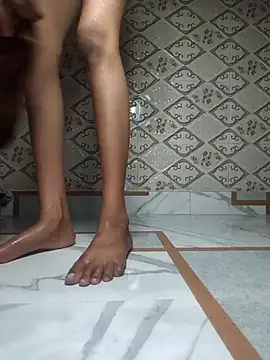 Aidakhan1212 online show from 03/08/26, 05:17