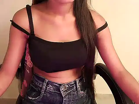 Snapshot of alia_rahil chatting on 03/27/26, 08:26 alia rahil online show from 03/27/26, 08:26
