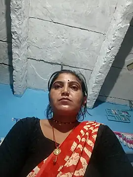 LUCKY cut online show from 10/24/25, 10:17