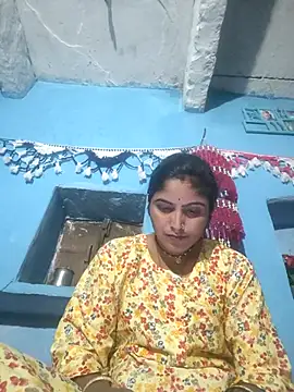 LUCKY cut online show from 11/10/25, 04:39