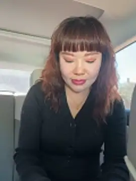 Snapshot of Xinlan-Asia chatting on 12/22/25, 07:05 Xinlan-Asia online show from 12/22/25, 07:05