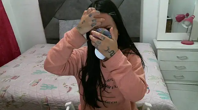 Taylormegan online show from 03/19/25, 02:13