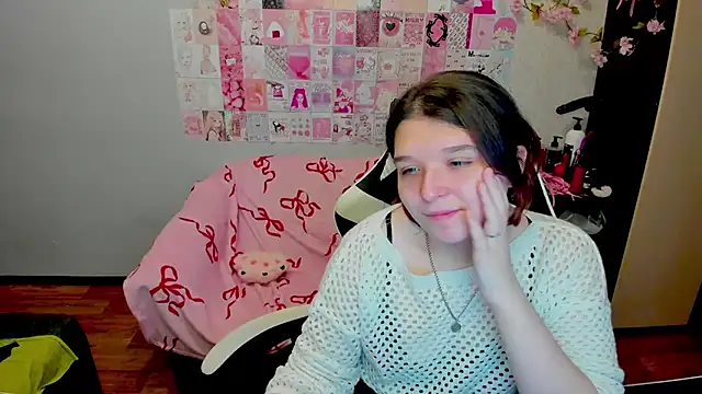 Snapshot of Acid_Kate chatting on 10/12/25, 01:04 Acid Kate online show from 10/12/25, 01:04