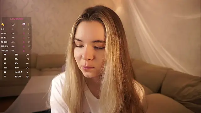 Snapshot of MarlinVarian chatting on 11/16/25, 06:13 MarlinVarian online show from 11/16/25, 06:13