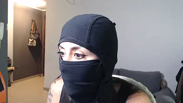Snapshot of Katalina_sexyyy chatting on 04/13/26, 03:50 Katalina sexyyy online show from 04/13/26, 03:50
