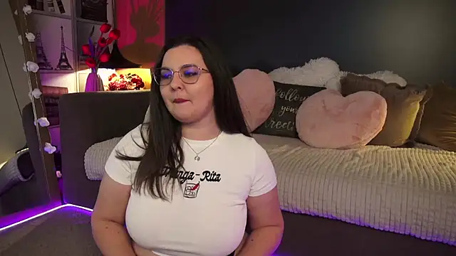 Snapshot of Mia_Swano chatting on 03/25/26, 01:00 Mia Swano online show from 03/25/26, 01:00