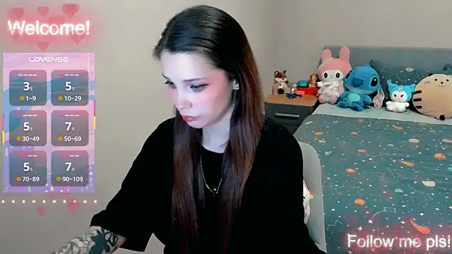 Kitten Alissa online show from 05/12/26, 11:29
