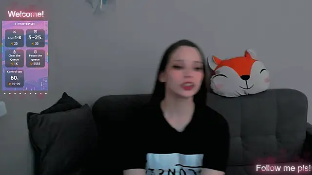 Kitten Alissa online show from 05/15/26, 08:38