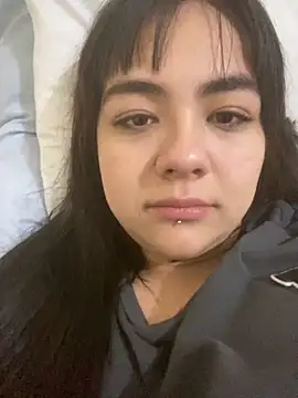 jasmincollin  online show from 10/17/25, 05:48