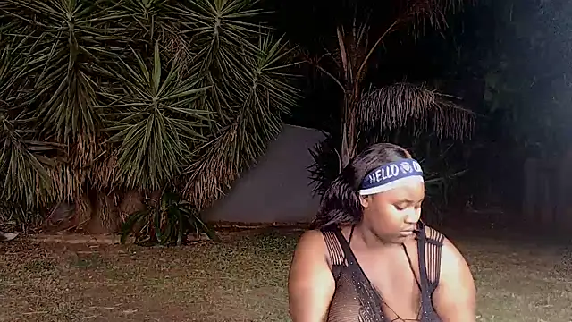 Freaky-boobs online show from 10/10/25, 06:51