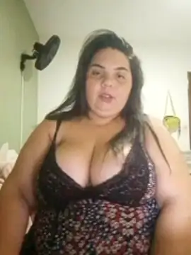 Snapshot of Katherine25 chatting on 01/11/26, 11:32 Katherine25 online show from 01/11/26, 11:32