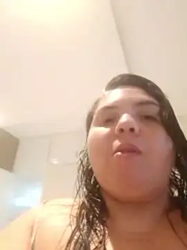 Snapshot of Katherine25 chatting on 01/16/26, 04:33 Katherine25 online show from 01/16/26, 04:33