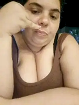 Snapshot of Katherine25 chatting on 02/21/26, 12:22 Katherine25 online show from 02/21/26, 12:22