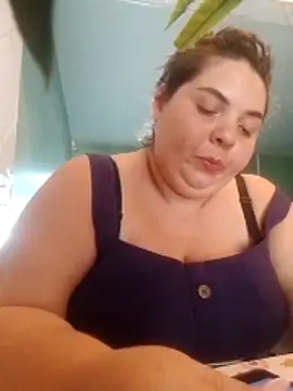 Snapshot of Katherine25 chatting on 02/25/26, 05:33 Katherine25 online show from 02/25/26, 05:33