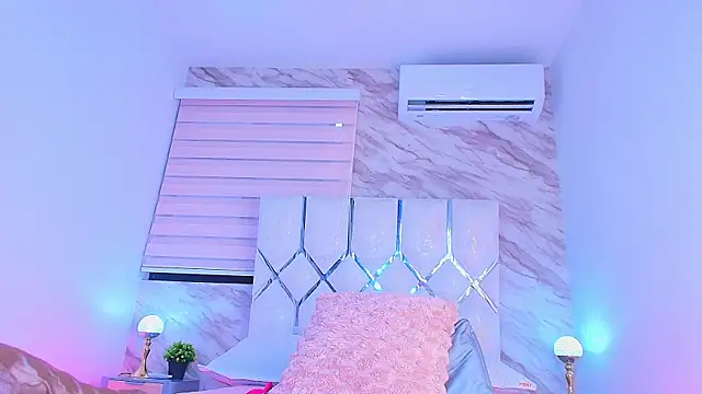 collet 1 online show from 12/05/25, 12:03