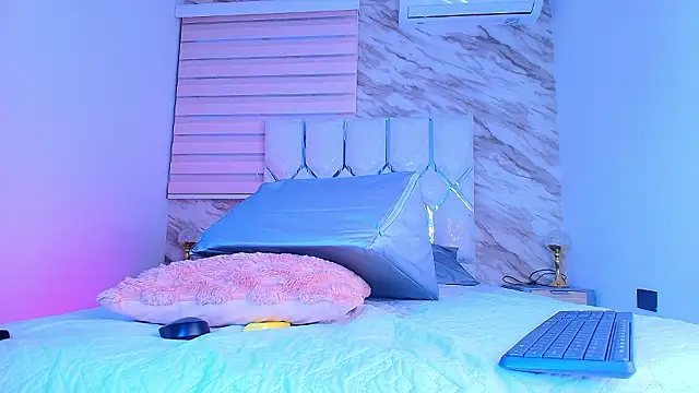 collet 1 online show from 02/16/26, 12:01