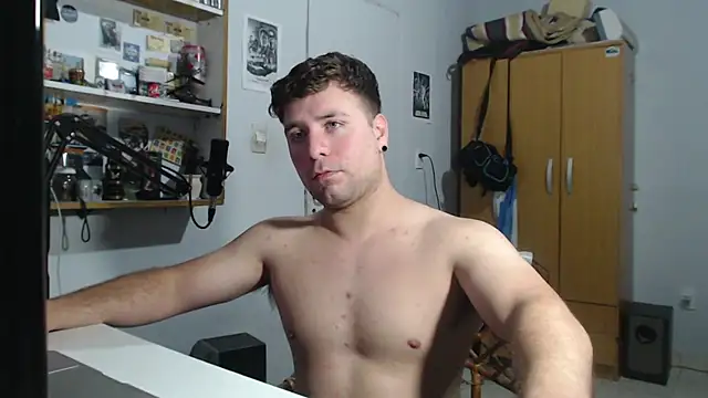 ferrari1996 online show from 11/11/25, 05:40