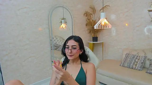 ValerySkinnyy online show from 02/03/26, 06:40