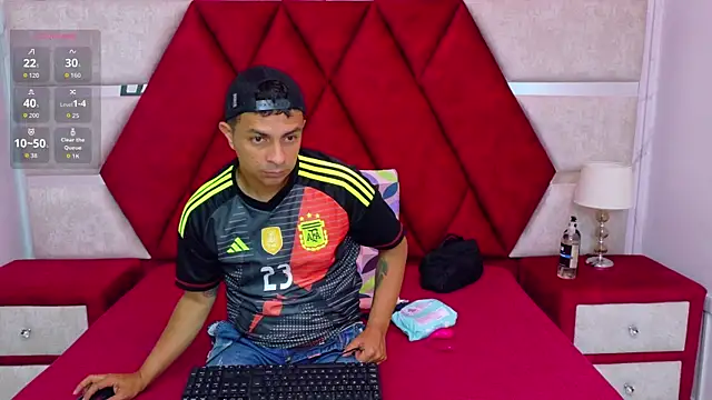 Kity spiderr online show from 11/17/25, 12:11