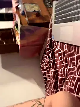 venusluvxoxo online show from 10/27/25, 02:15