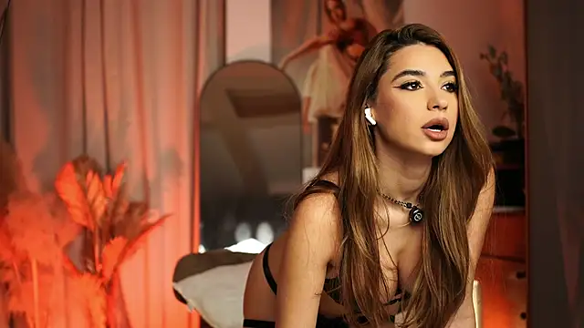 Snapshot of ItalianGirl chatting on 03/11/26, 08:48 ItalianGirl online show from 03/11/26, 08:48