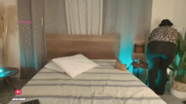 ViolettGomez 93 online show from 11/30/25, 04:27