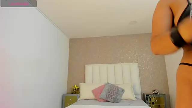 KaylieBrooks online show from 10/15/25, 06:30