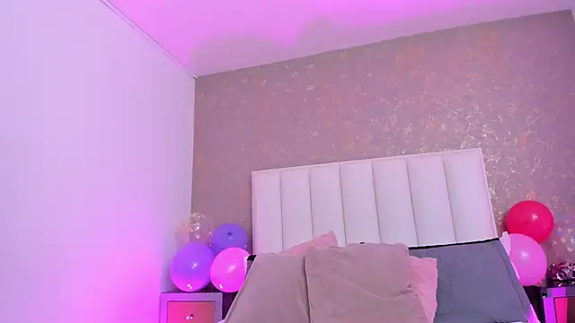 KaylieBrooks online show from 04/24/26, 05:48