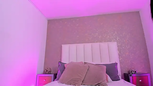 KaylieBrooks online show from 05/02/26, 02:11