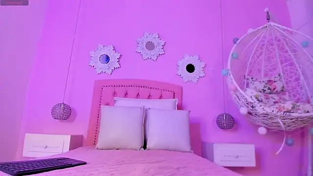 CannelaSmith online show from 01/06/26, 05:16