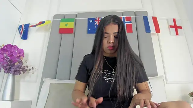 CannelaSmith online show from 06/20/26, 12:08