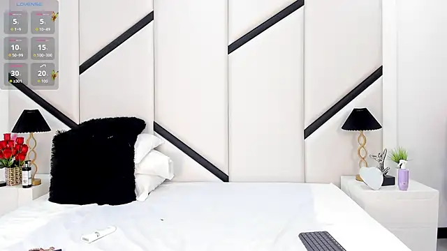 XimenaCosta online show from 04/29/26, 11:58