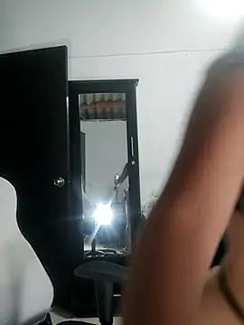 karly hot  online show from 09/18/25, 02:02