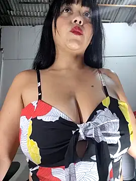 karly hot  online show from 05/12/26, 12:41