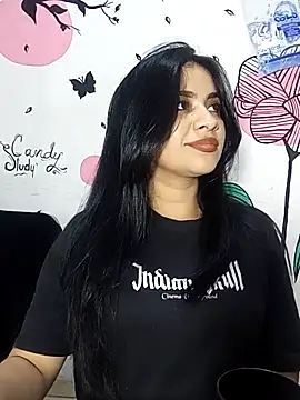 ValerieLove  online show from 10/17/25, 07:38