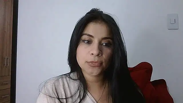 ValerieLove  online show from 11/25/25, 05:40