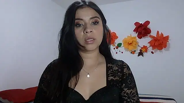Snapshot of ValerieLove_ chatting on 05/20/26, 10:54 ValerieLove online show from 05/20/26, 10:54