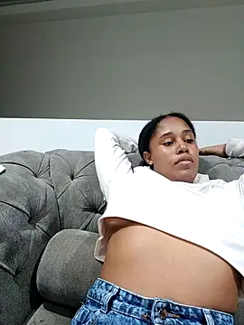 MoniqueMulberry online show from 11/28/25, 01:08