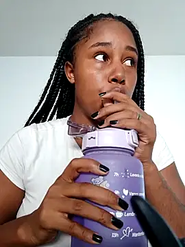 MoniqueMulberry online show from 12/18/25, 08:15