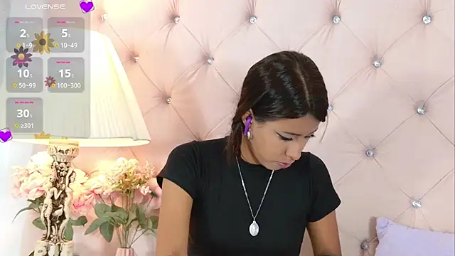 CaterinaRomano online show from 09/11/25, 08:31