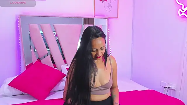 Anthonellacandy online show from 12/01/25, 10:04