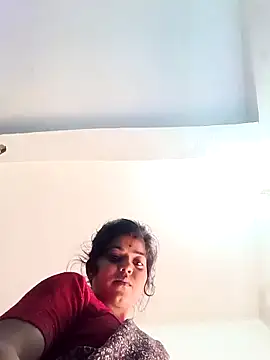 Yatiksha Beby online show from 05/09/26, 04:28