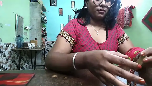 DearKimmi online show from 11/08/25, 03:29