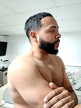 tripping385 online show from 11/18/25, 01:00