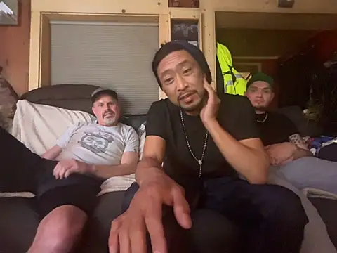 RiverTM online show from 04/25/26, 09:01