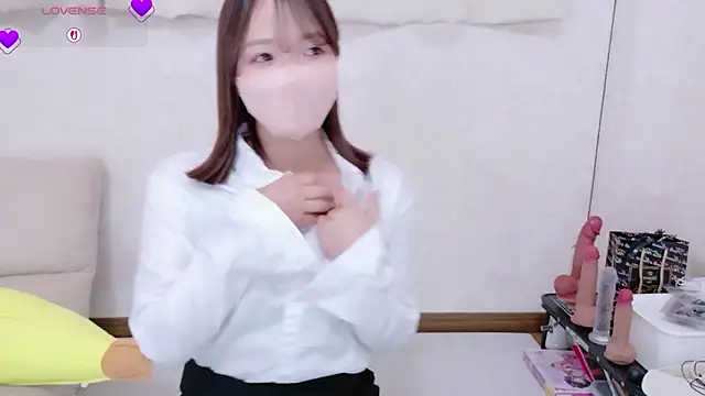 Snapshot of Mayu_o19o chatting on 02/25/26, 12:09 Mayu o19o online show from 02/25/26, 12:09