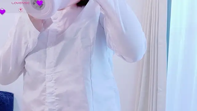 Snapshot of Mayu_o19o chatting on 05/10/26, 01:22 Mayu o19o online show from 05/10/26, 01:22