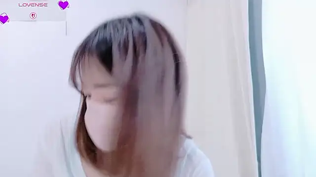 Snapshot of Mayu_o19o chatting on 05/13/26, 01:47 Mayu o19o online show from 05/13/26, 01:47