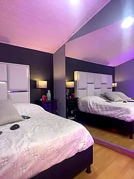 Samantha Milf   online show from 10/07/25, 09:12